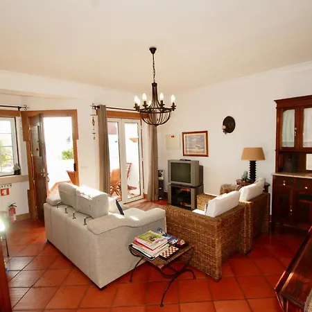 Tranquility - Charming Sea View 1 Bedroom In Amazing